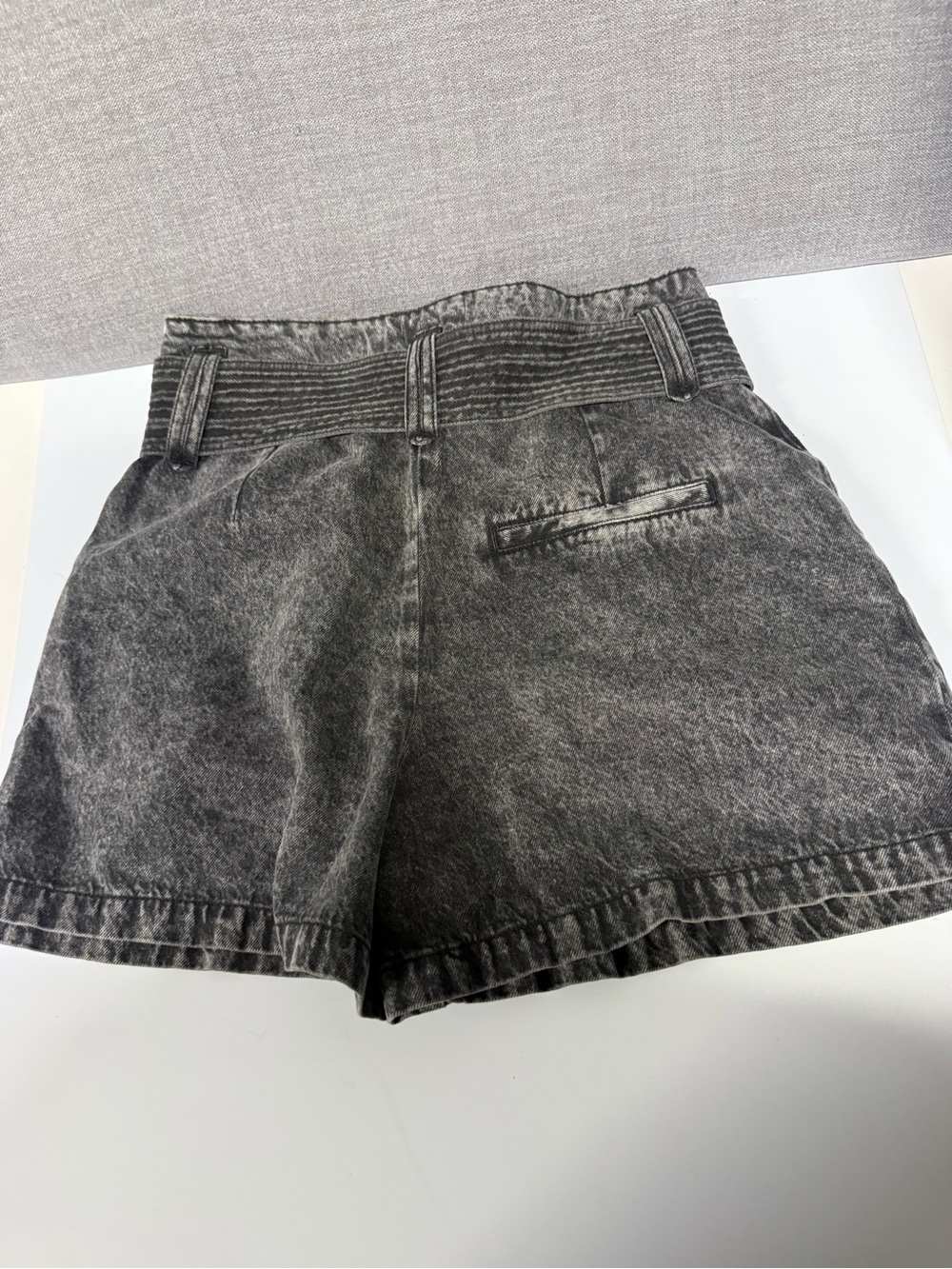 Sezane shorts with belt - Picture 8 of 12